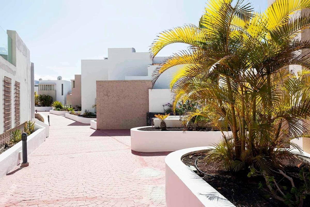 Villa La Caleta Golf 阿德耶 外观 照片