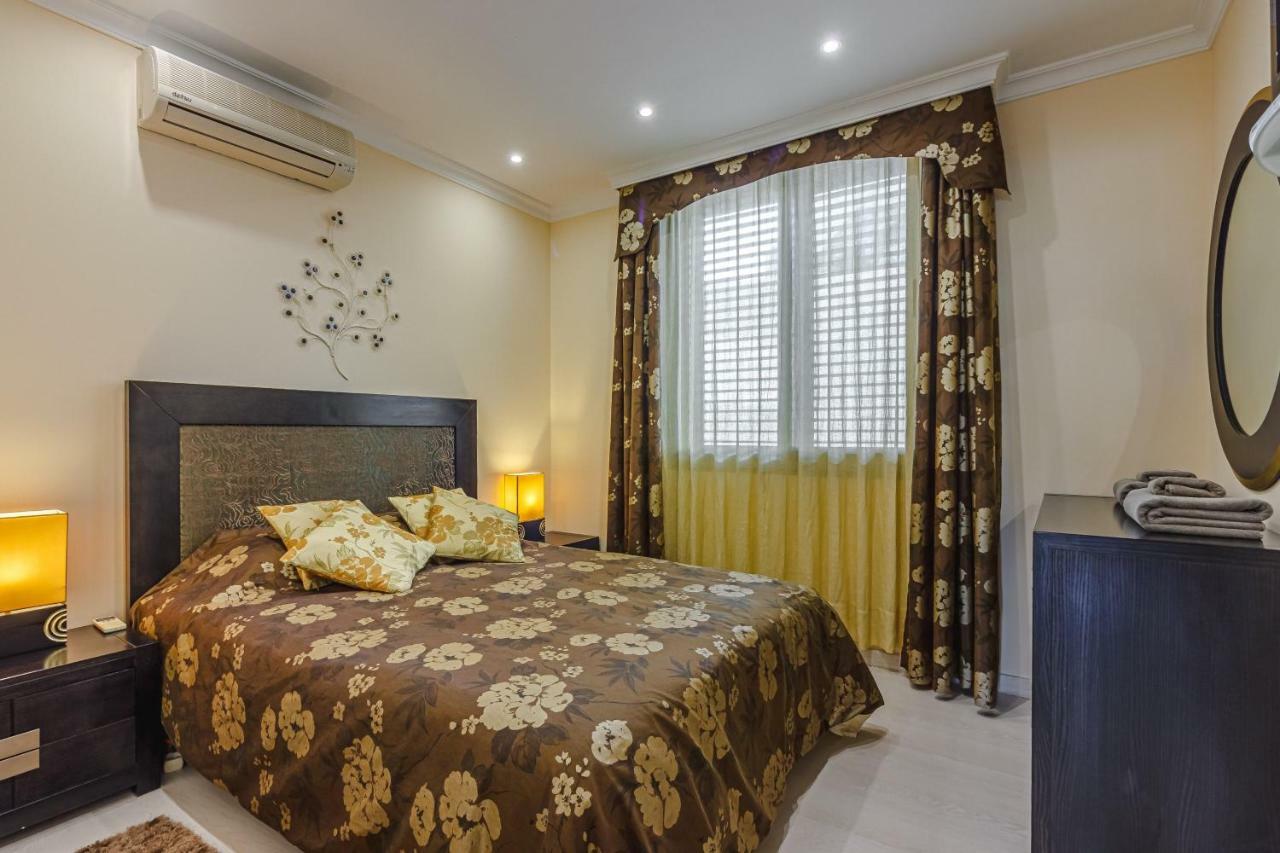 Villa La Caleta Golf 阿德耶 外观 照片